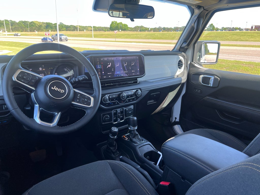 2025 Jeep Wrangler 4xe Sahara