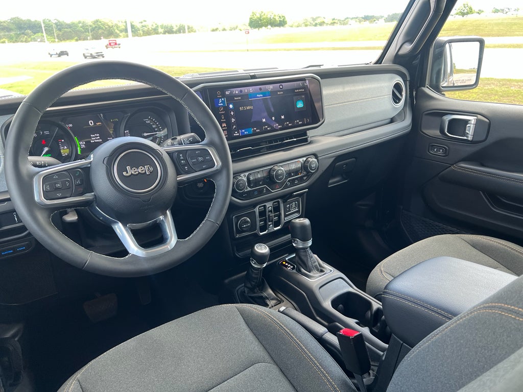 2025 Jeep Wrangler 4xe Sahara 4xe