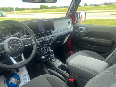 2025 Jeep Wrangler 4xe Sahara