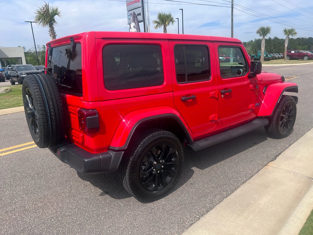 2025 Jeep Wrangler 4xe Sahara