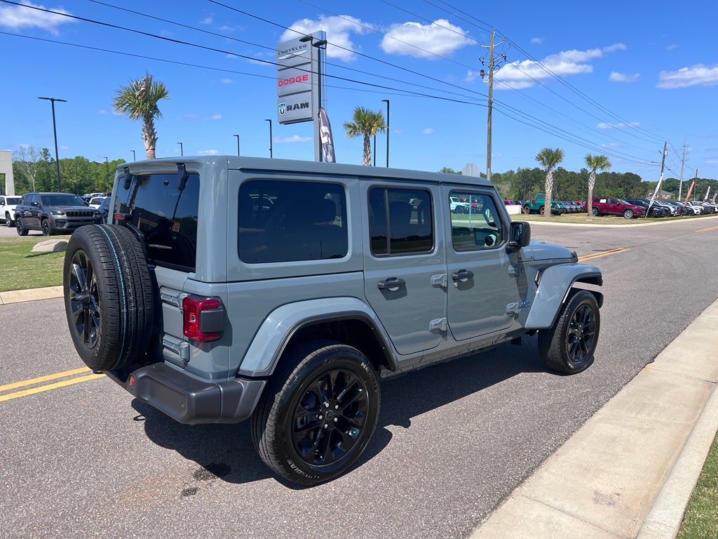 2025 Jeep Wrangler 4xe Sahara
