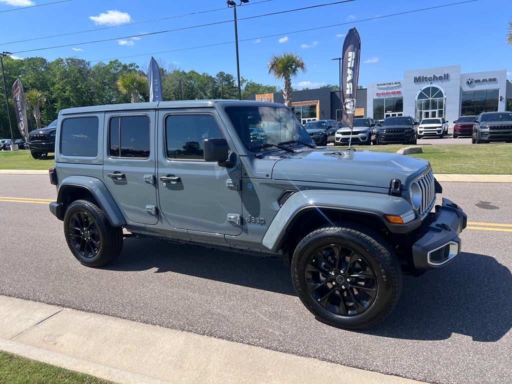 2025 Jeep Wrangler 4xe Sahara