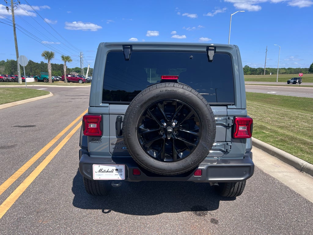 2025 Jeep Wrangler 4xe Sahara