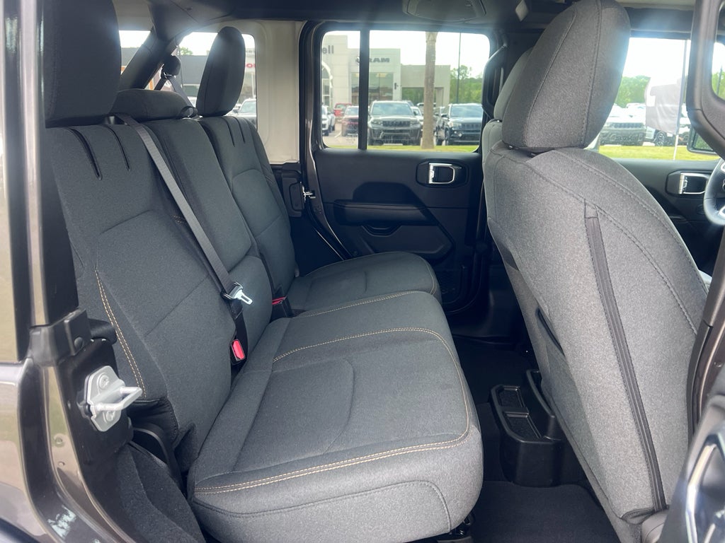 2025 Jeep Wrangler 4xe Sahara 4xe