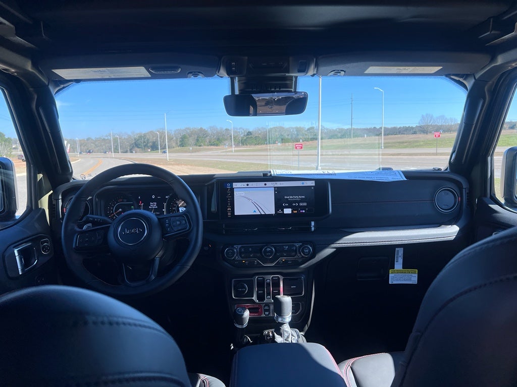 2026 Jeep Wrangler WRANGLER 4-DOOR MOAB 392