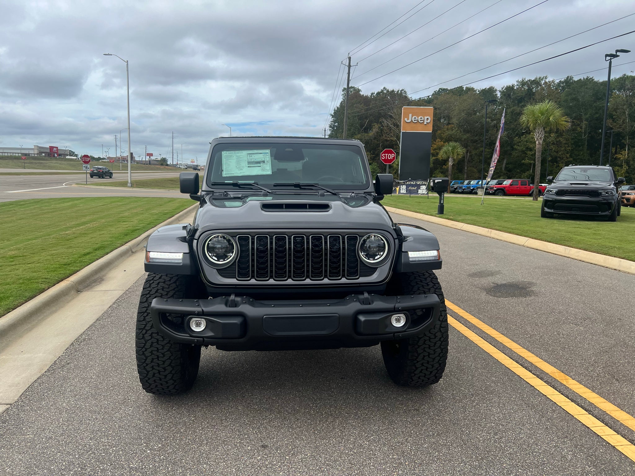 2027 Jeep Wrangler WRANGLER 4-DOOR MOAB