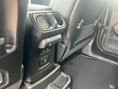 2027 Jeep Wrangler WRANGLER 4-DOOR MOAB