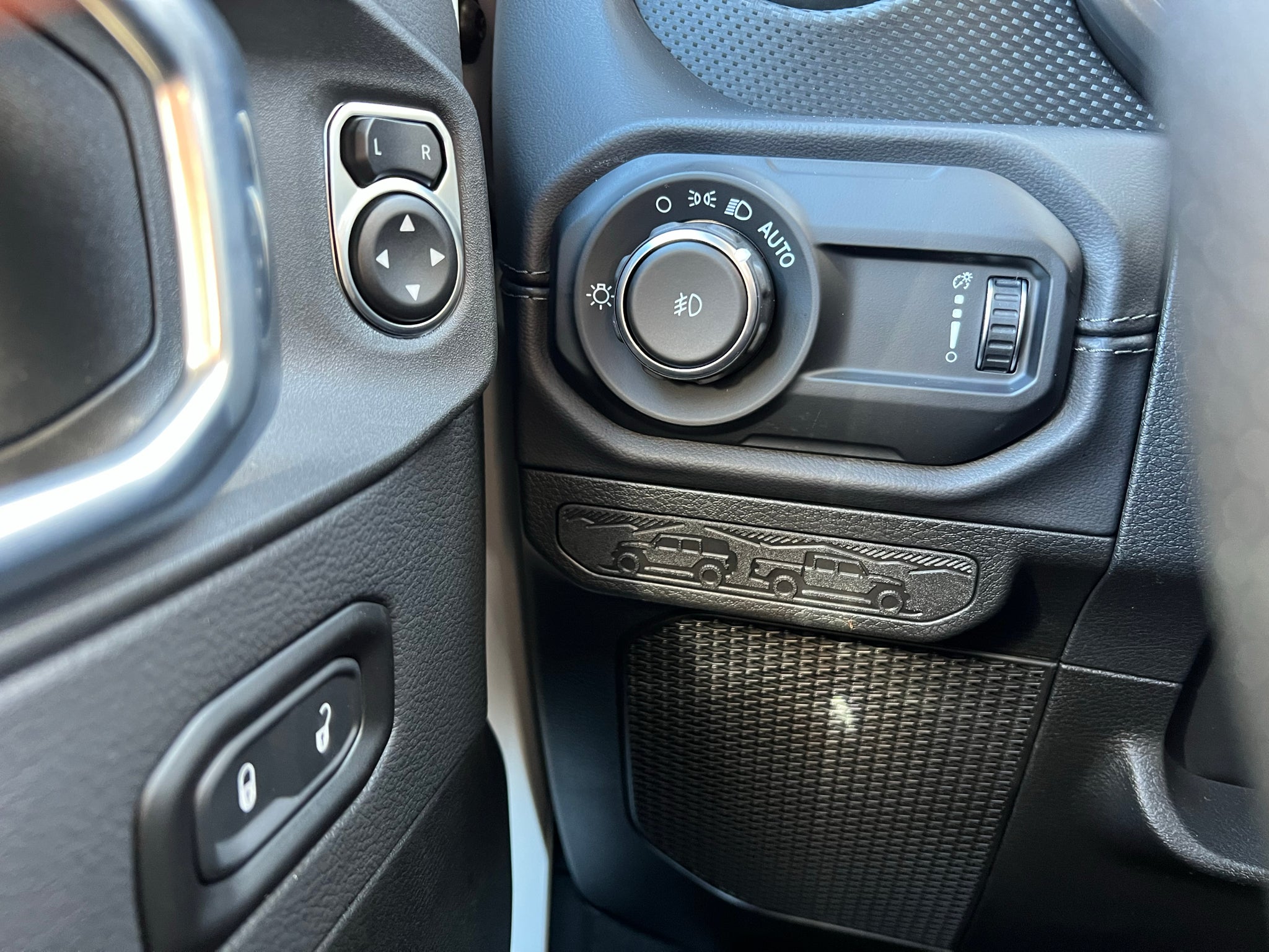 2027 Jeep Wrangler WRANGLER 4-DOOR MOAB
