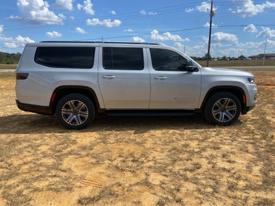 2024 Jeep Wagoneer L Base