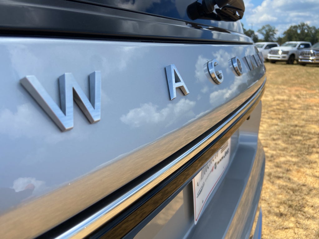 2024 Jeep Wagoneer L Base