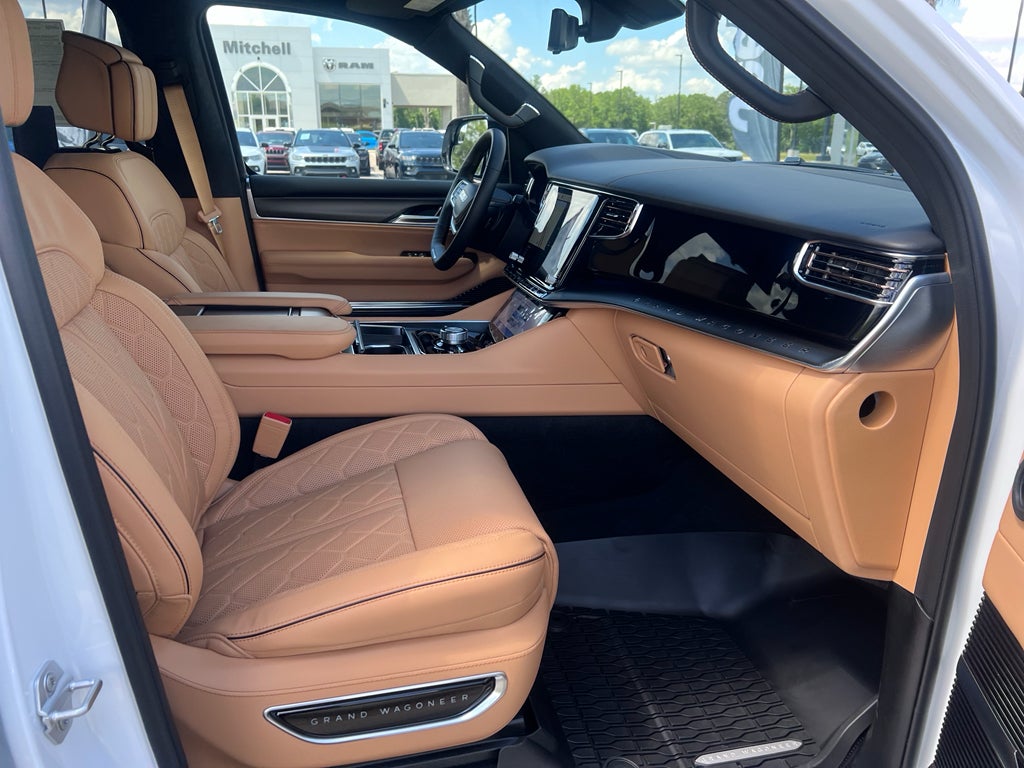 2026 Jeep Grand Wagoneer L GRAND WAGONEER L SUMMIT RESERVE 4X4