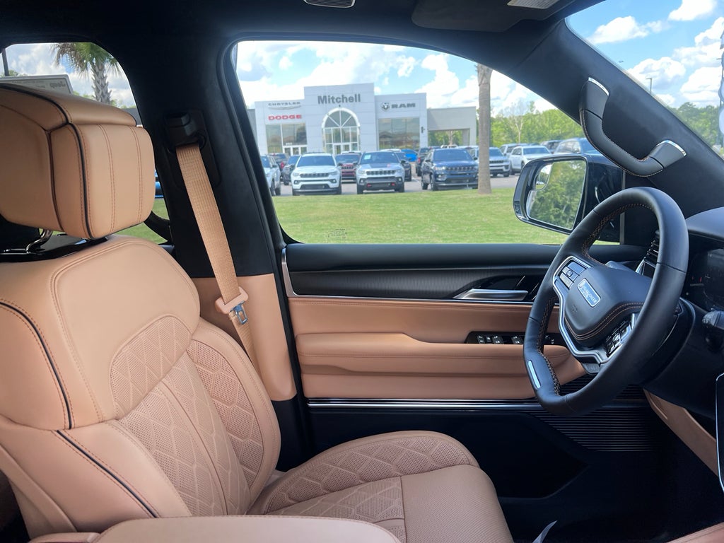 2026 Jeep Grand Wagoneer L GRAND WAGONEER L SUMMIT RESERVE 4X4