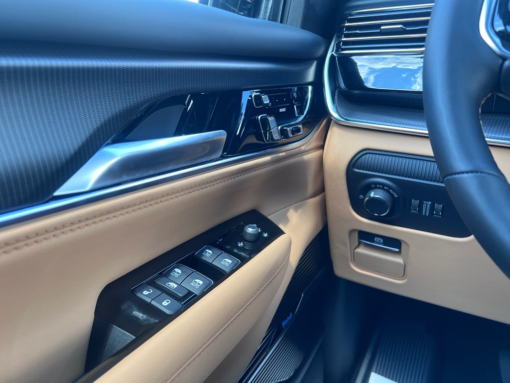 2026 Jeep Grand Wagoneer L GRAND WAGONEER L SUMMIT RESERVE 4X4