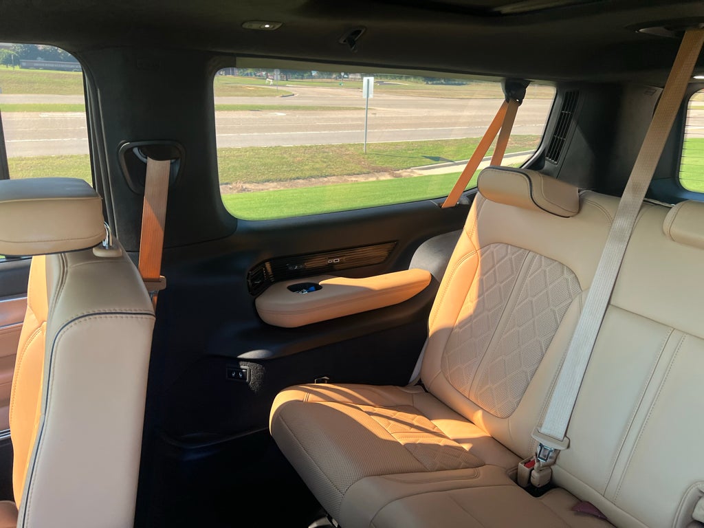 2023 Jeep Grand Wagoneer L Series III 4x4