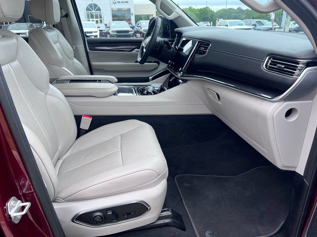 2024 Jeep Wagoneer Series I 4x2