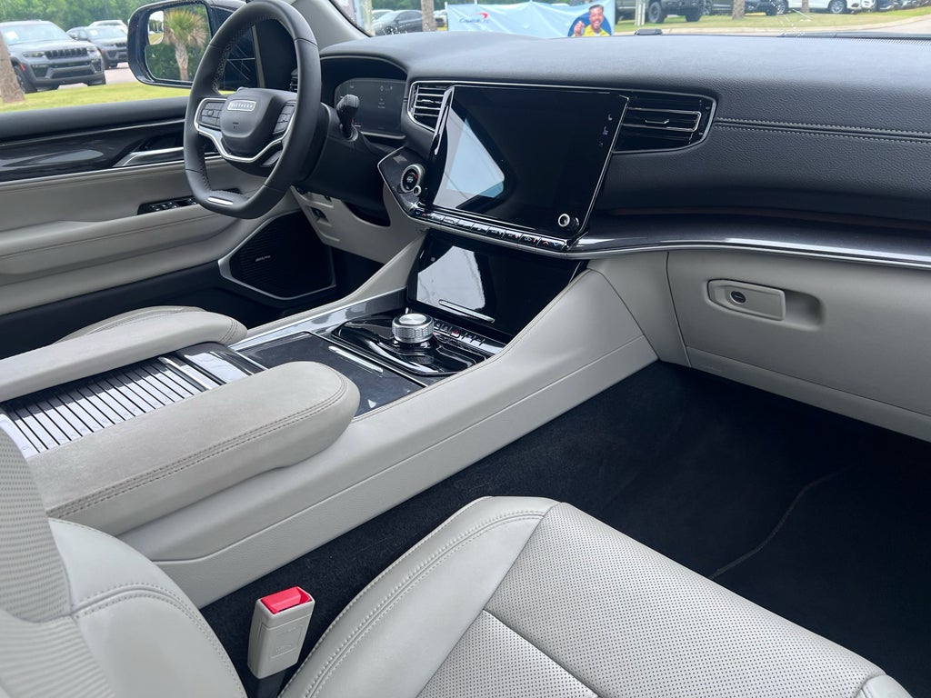 2024 Jeep Wagoneer Series I 4x2