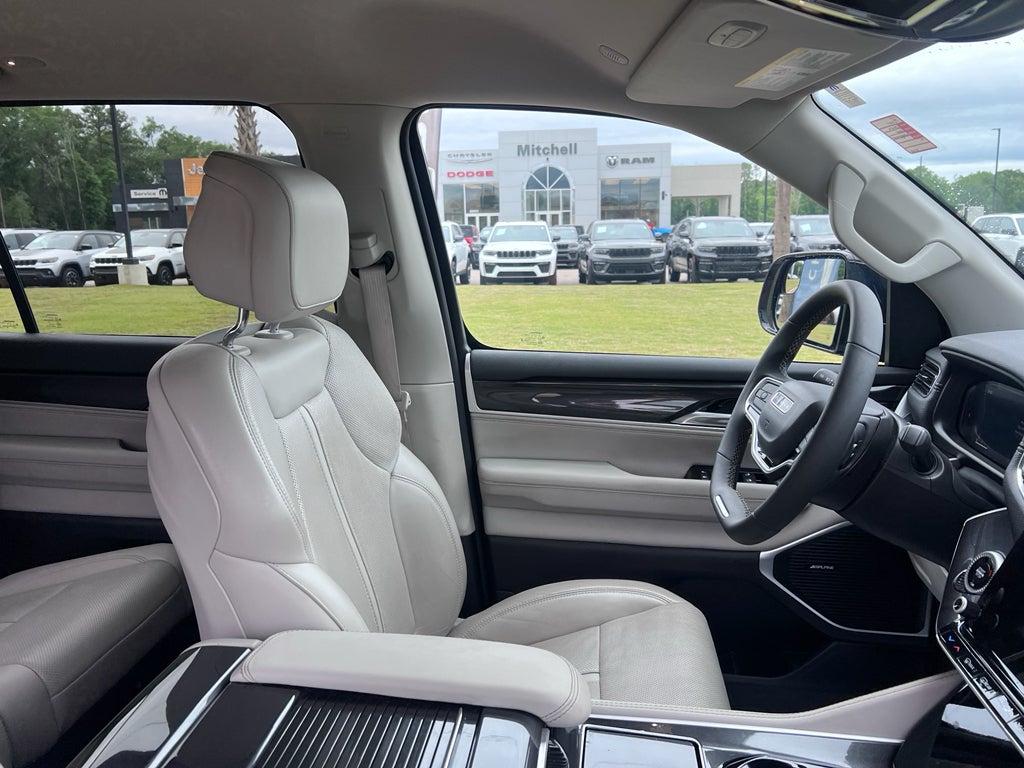 2024 Jeep Wagoneer Series I 4x2