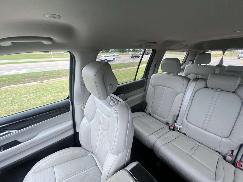 2024 Jeep Wagoneer Series I 4x2