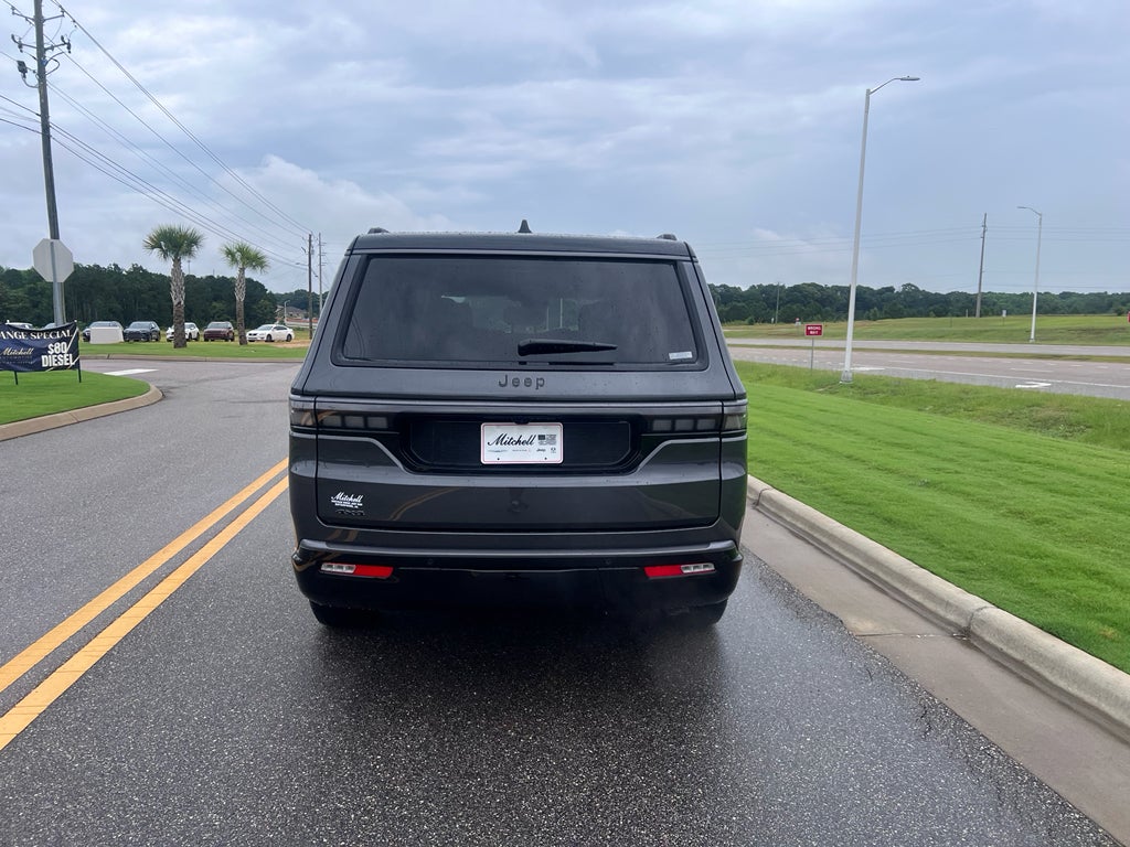 2026 Jeep Grand Wagoneer GRAND WAGONEER UPLAND 4X4