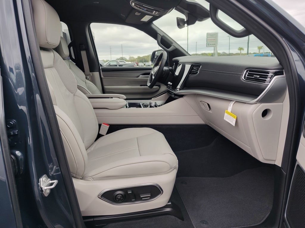 2025 Jeep Wagoneer WAGONEER 4X4