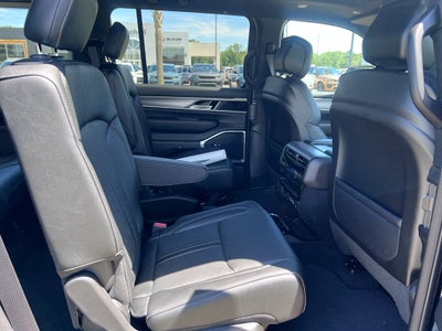 2026 Jeep Grand Wagoneer GRAND WAGONEER UPLAND 4X4