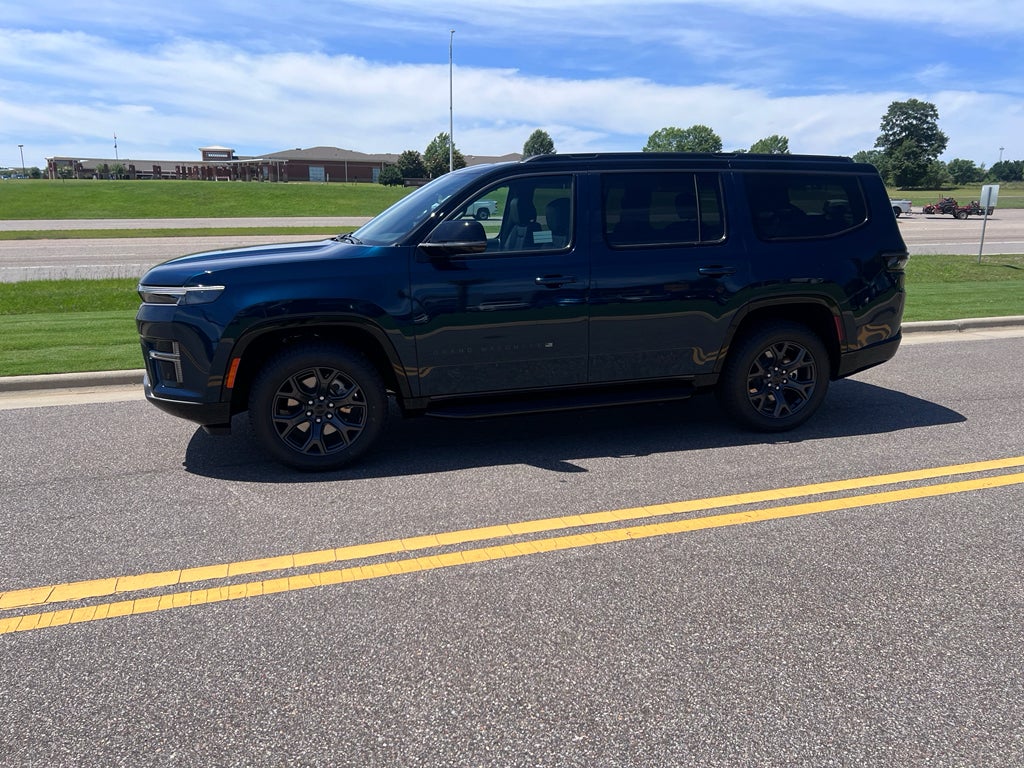 2026 Jeep Grand Wagoneer GRAND WAGONEER UPLAND 4X4