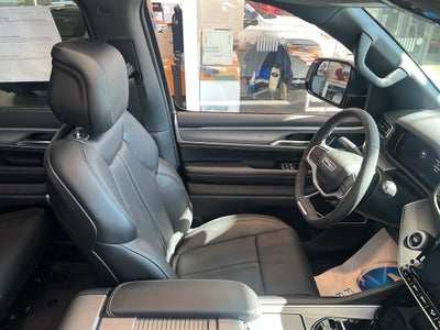 2026 Jeep Grand Wagoneer GRAND WAGONEER LIMITED RESERVE 4X4