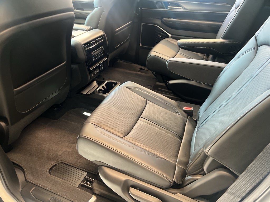 2026 Jeep Grand Wagoneer GRAND WAGONEER LIMITED RESERVE 4X4