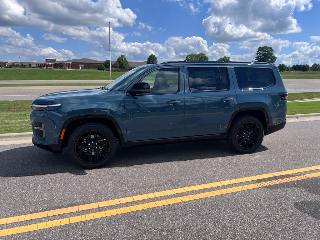 2026 Jeep Grand Wagoneer GRAND WAGONEER LIMITED RESERVE 4X4