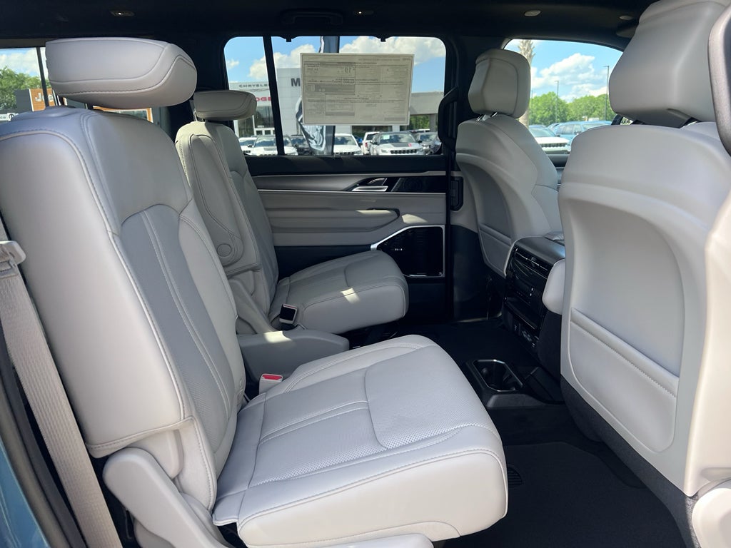2026 Jeep Grand Wagoneer GRAND WAGONEER LIMITED RESERVE 4X4