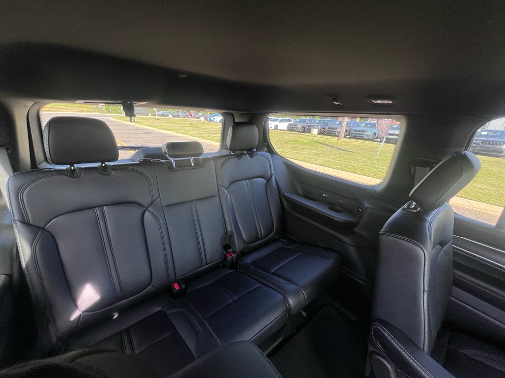 2026 Jeep Grand Wagoneer GRAND WAGONEER LIMITED ALTITUDE 4X4