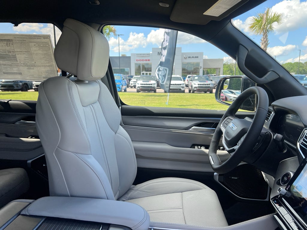 2026 Jeep Grand Wagoneer GRAND WAGONEER LIMITED RESERVE 4X4