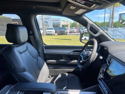 2026 Jeep Grand Wagoneer GRAND WAGONEER LIMITED RESERVE 4X4