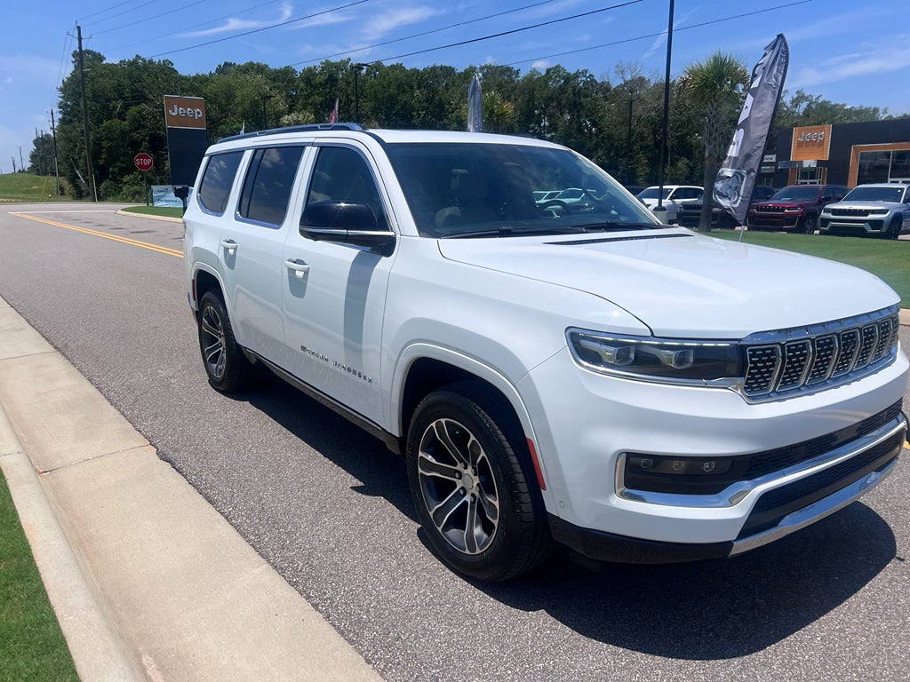 2023 Jeep Grand Wagoneer 4x4