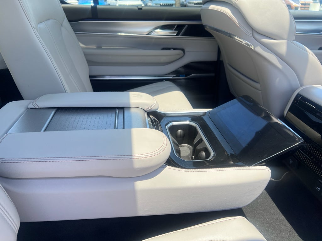 2023 Jeep Grand Wagoneer 4x4