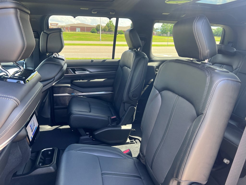 2026 Jeep Grand Wagoneer GRAND WAGONEER SUMMIT OBSIDIAN 4X4