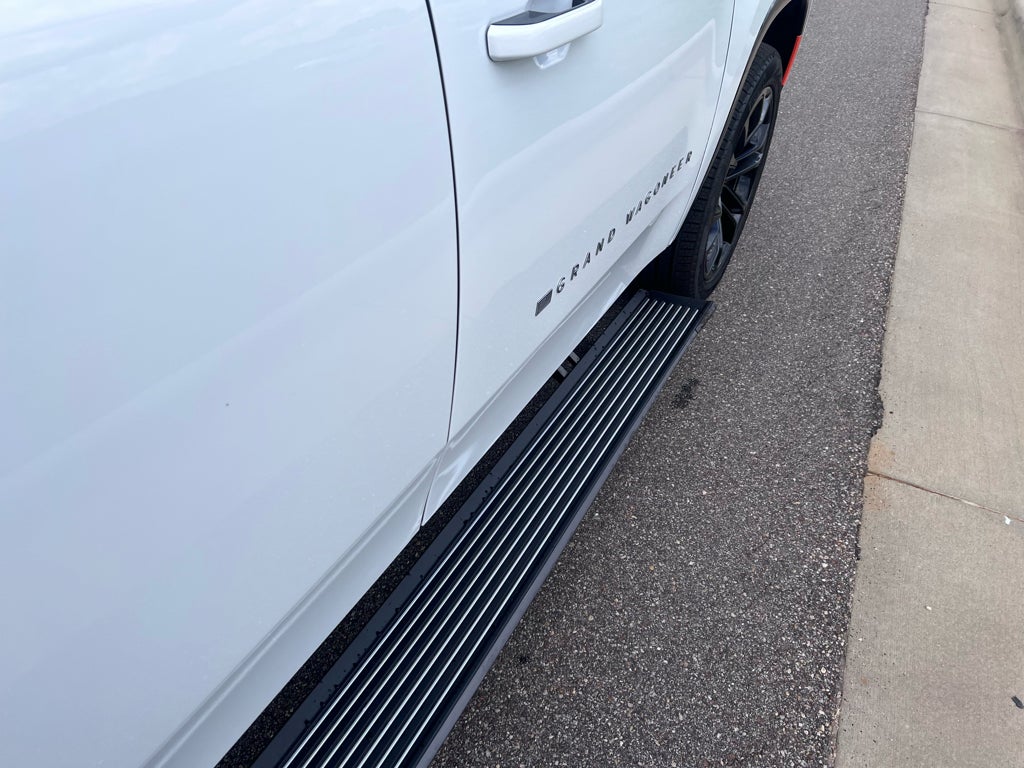 2026 Jeep Grand Wagoneer GRAND WAGONEER SUMMIT RESERVE 4X4