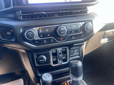 2024 Jeep Gladiator Sport S