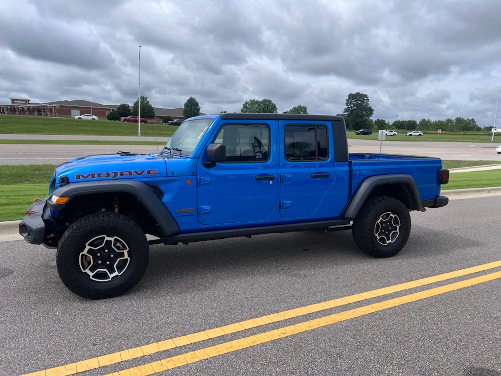 2023 Jeep Gladiator Mojave 4x4