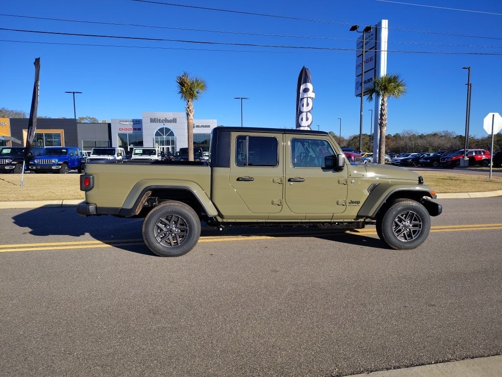 2026 Jeep Gladiator GLADIATOR SPORT S 4X4
