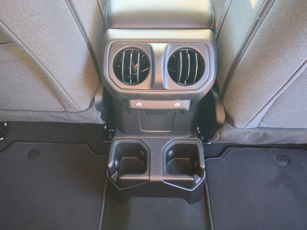 2026 Jeep Gladiator GLADIATOR SPORT S 4X4