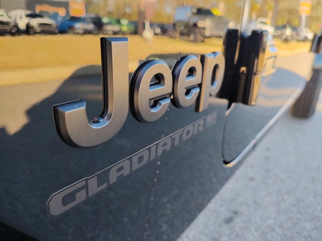 2026 Jeep Gladiator GLADIATOR SPORT S 4X4