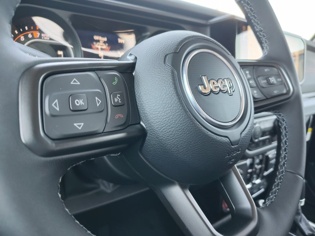 2025 Jeep Gladiator GLADIATOR RUBICON 4X4