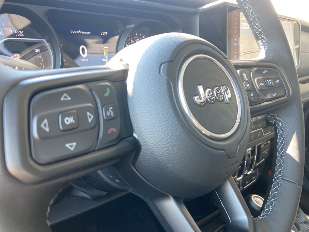 2025 Jeep Gladiator GLADIATOR RUBICON 4X4