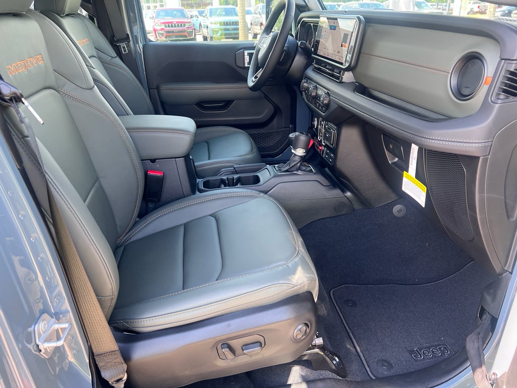 2026 Jeep Gladiator GLADIATOR MOJAVE X 4X4