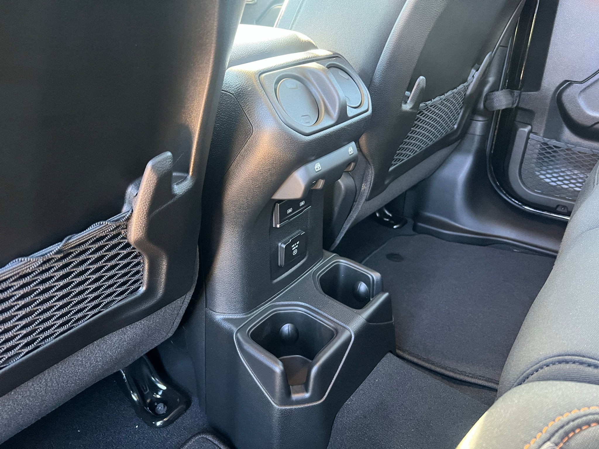 2027 Jeep Gladiator GLADIATOR MOJAVE 4X4