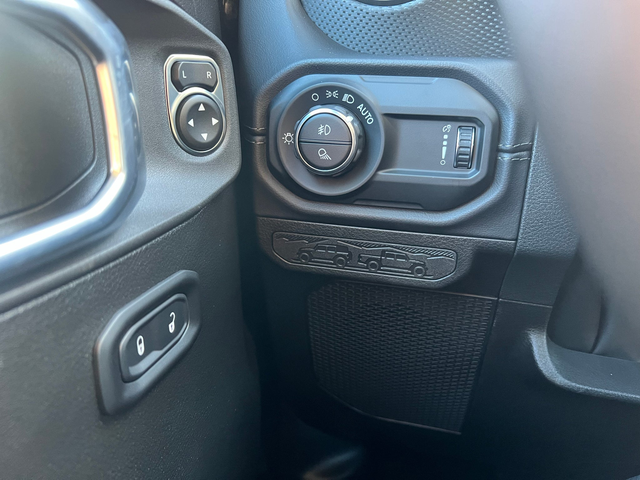 2027 Jeep Gladiator GLADIATOR MOJAVE 4X4