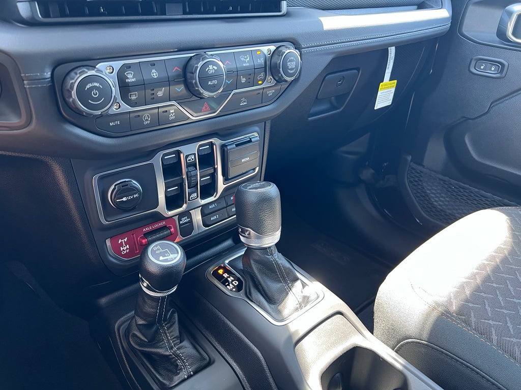 2026 Jeep Gladiator GLADIATOR MOJAVE 4X4