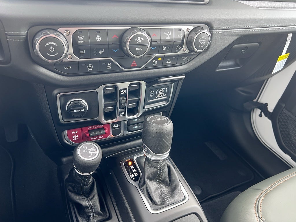 2026 Jeep Gladiator GLADIATOR MOJAVE X 4X4