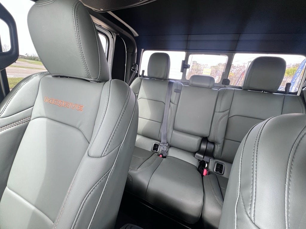 2026 Jeep Gladiator GLADIATOR MOJAVE X 4X4